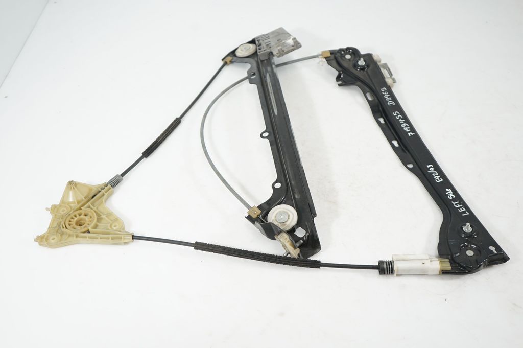 Front door window regulator with motor (4)