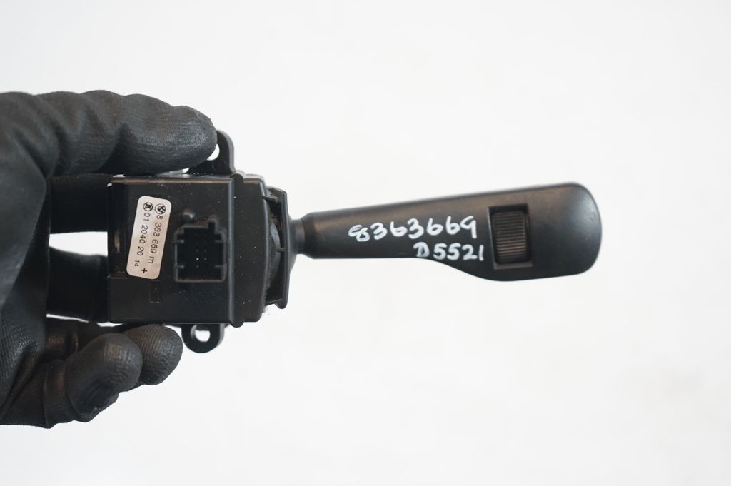 Wiper control stalk (8)