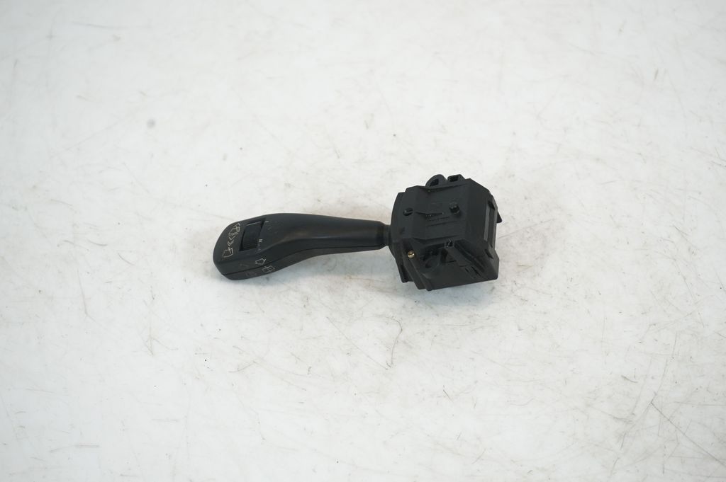 Wiper control stalk (3)