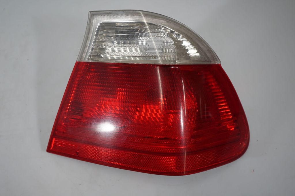 Rear/tail lights (6)