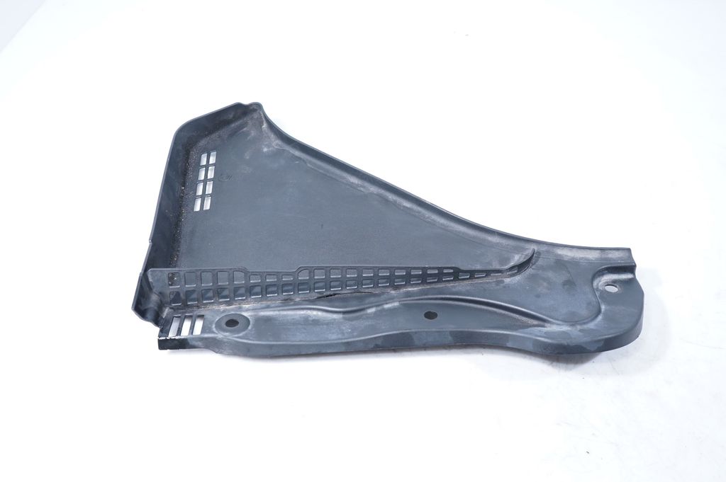 Wiper trim (5)