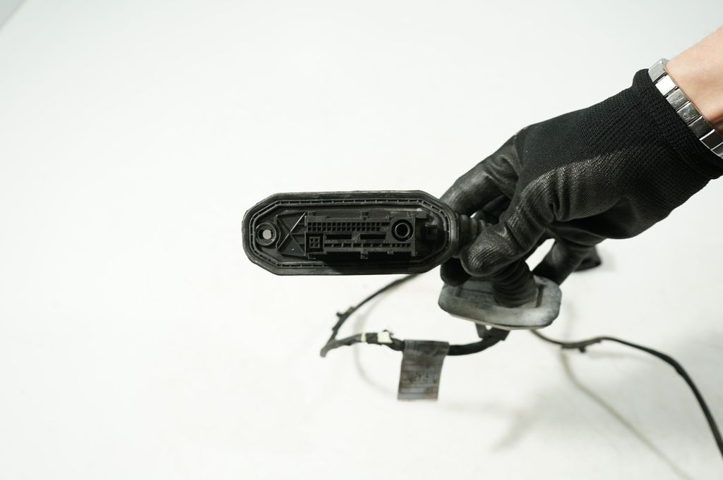 Front door wiring loom (9)