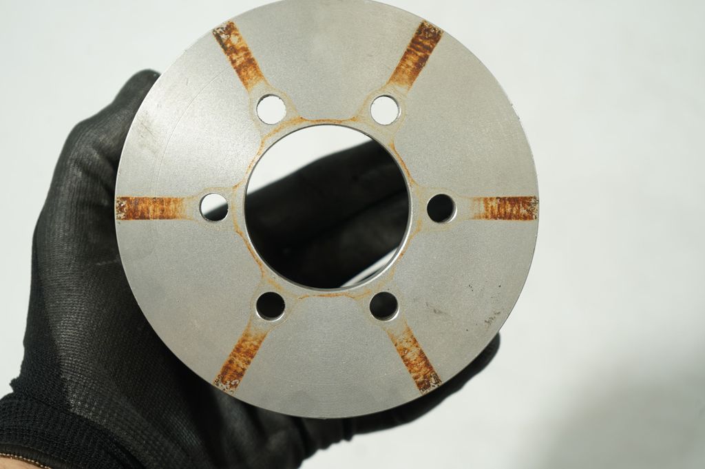 Crankshaft pulley (5)