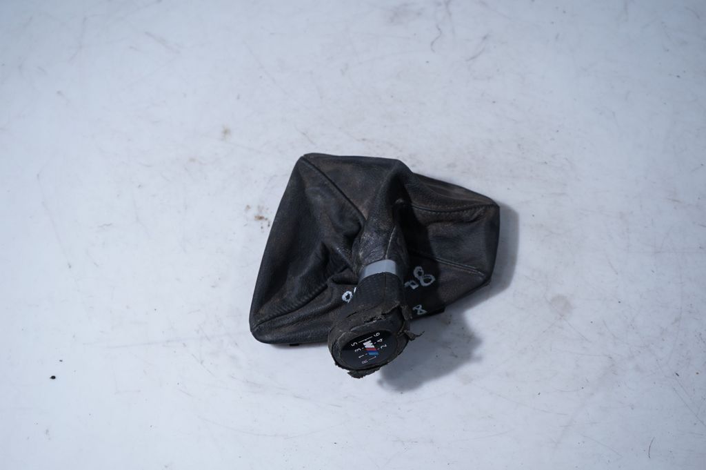 Gear lever shifter trim leather/knob (8)