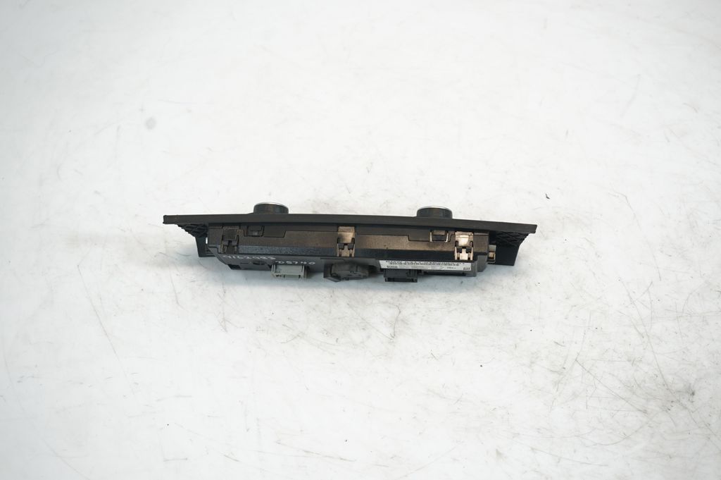 Climate control unit (3)