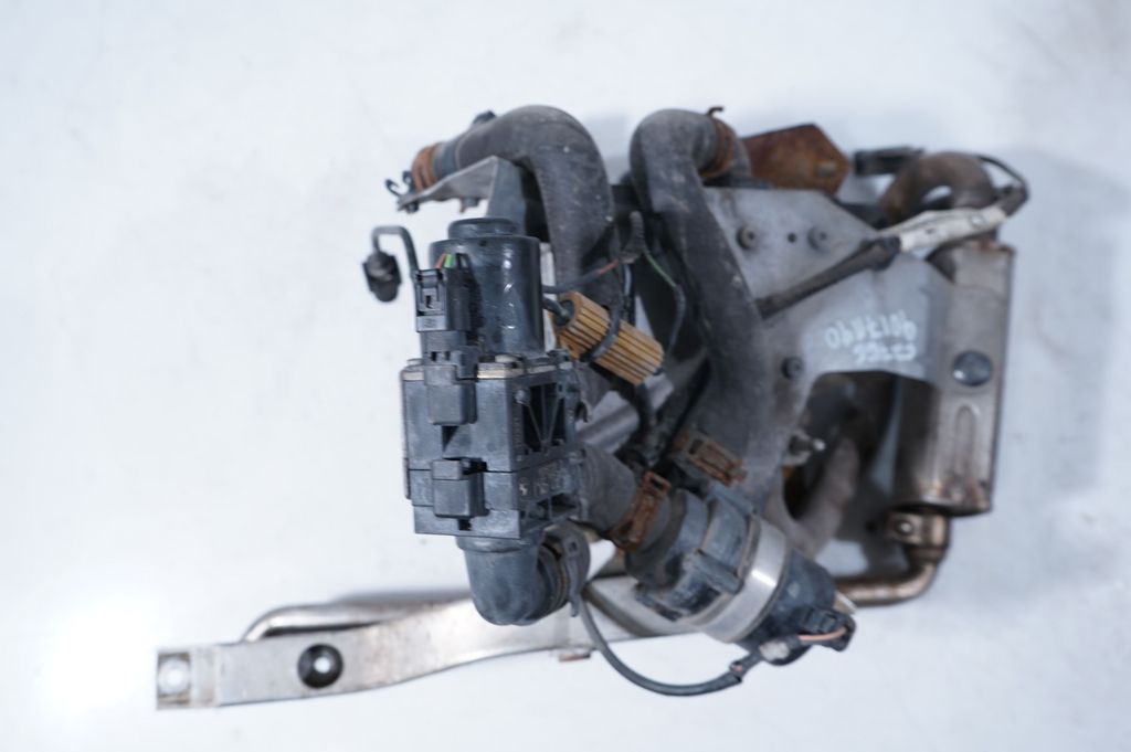 Tailgate/trunk/boot lock/catch/latch (6)