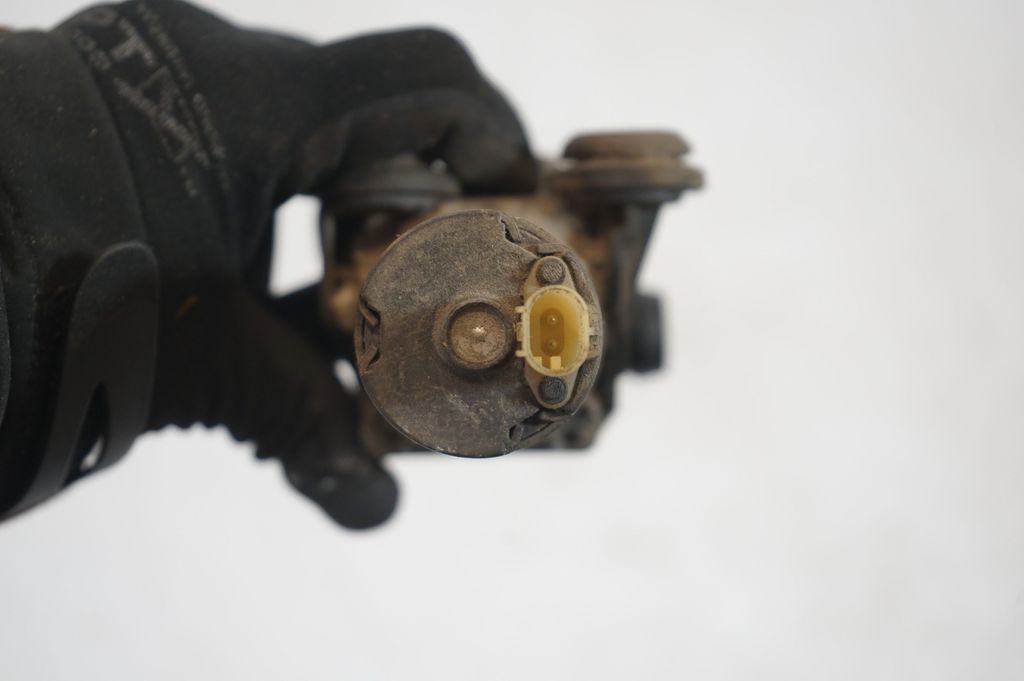 Electric auxiliary coolant/water pump (7)