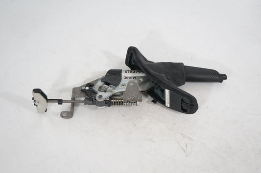 Handbrake/parking brake lever assembly