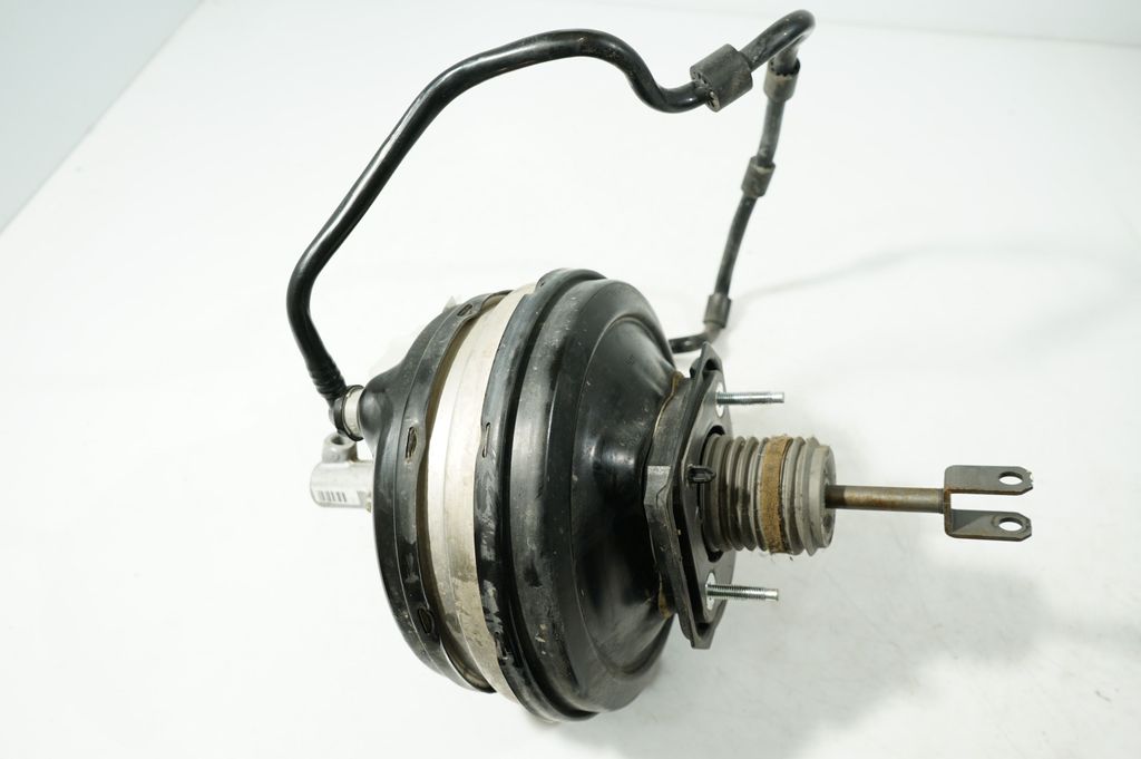 Brake booster (4)