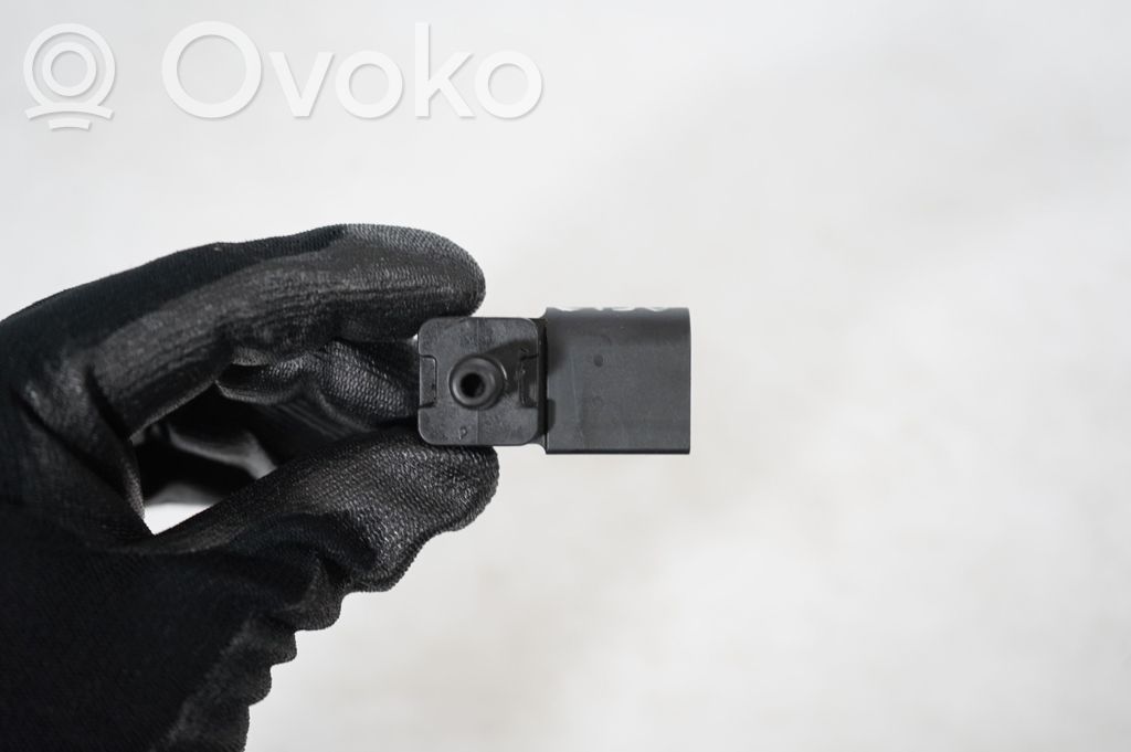 Air conditioning (A/C) compressor (pump) (7)