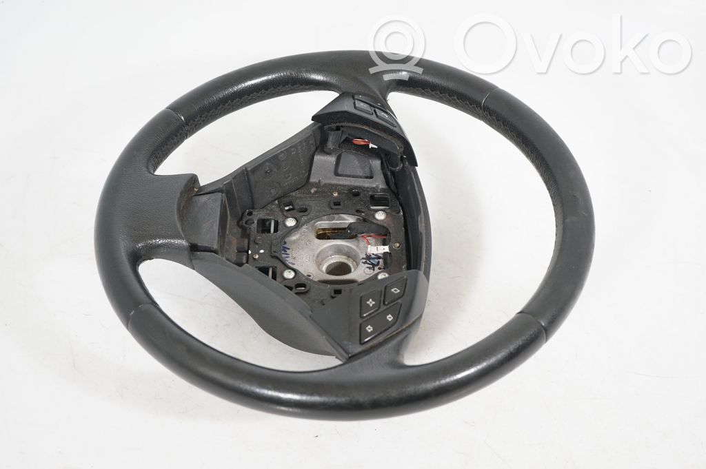 Steering wheel (2)