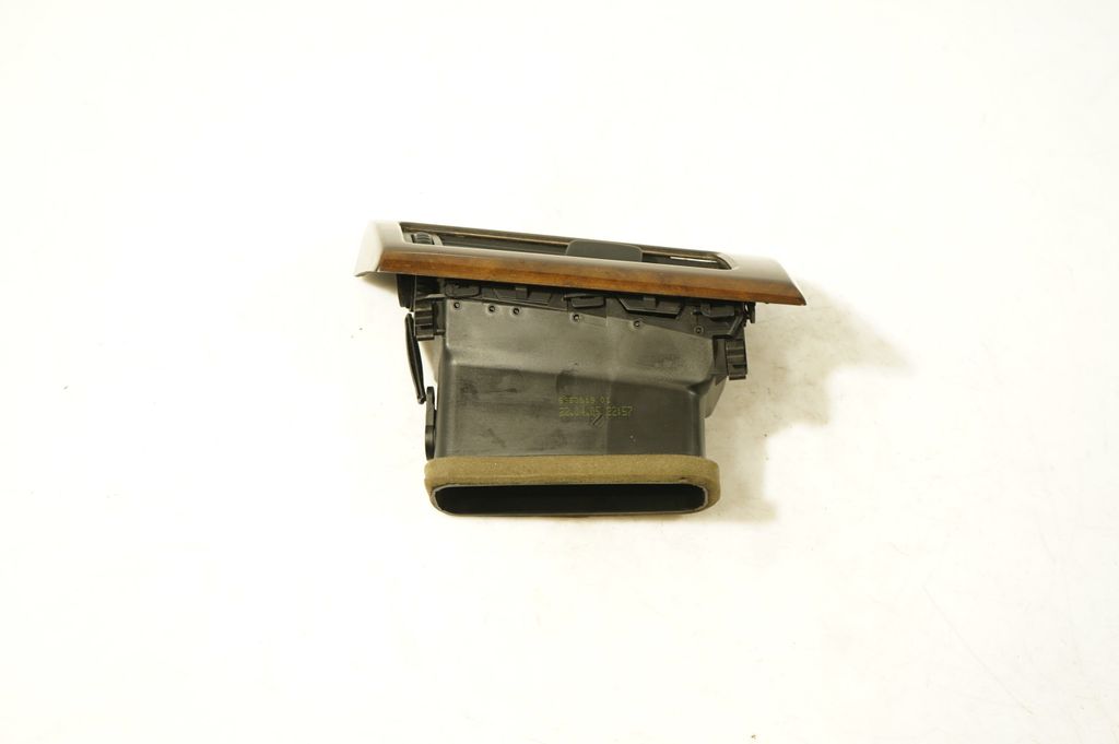 Dashboard side air vent grill/cover trim (3)