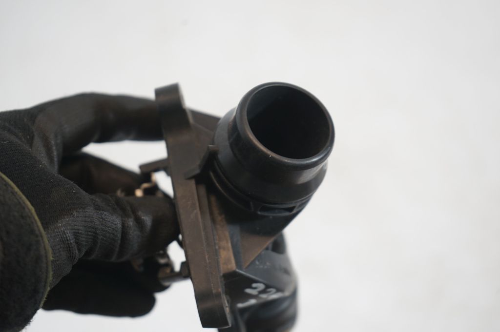 Thermostat/thermostat housing (7)