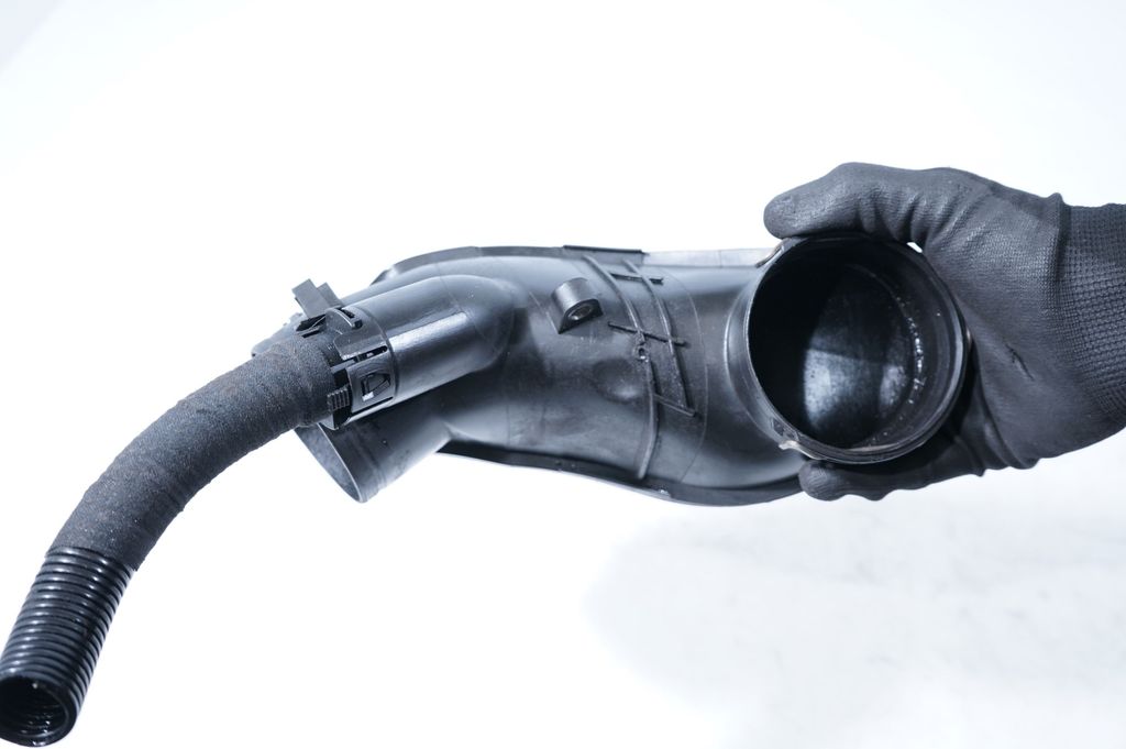 Air intake duct part (6)
