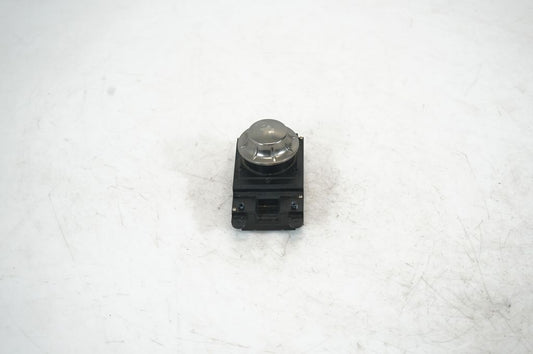 Head unit multimedia control