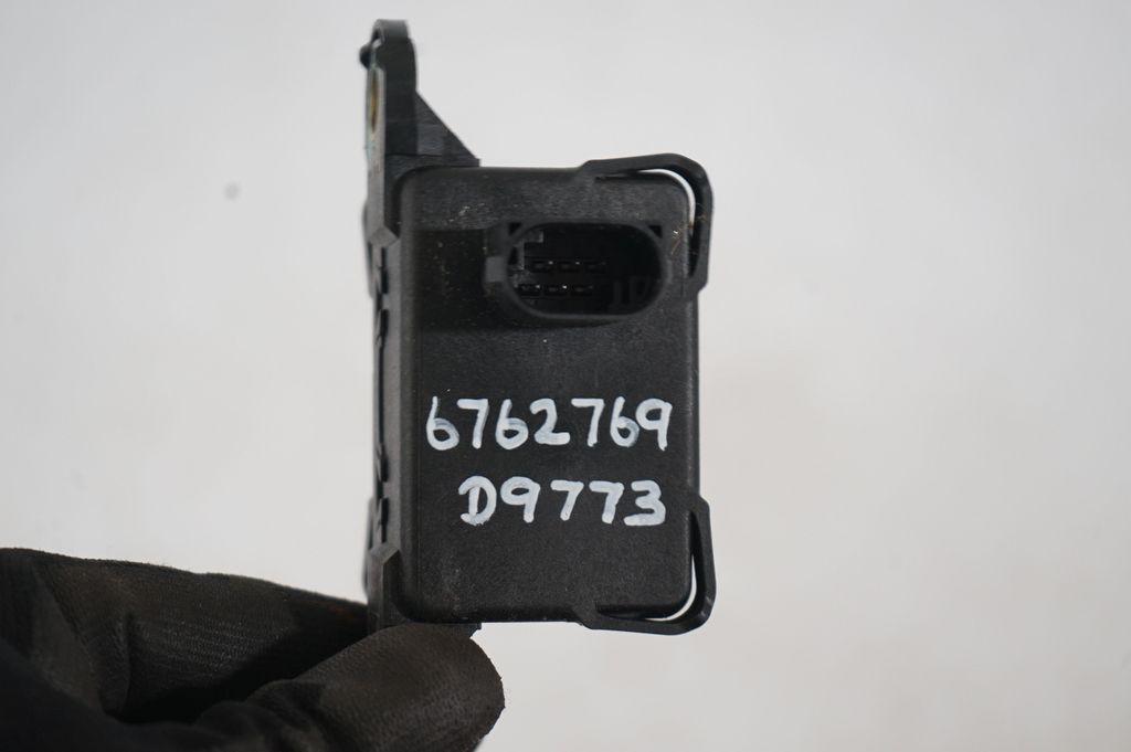 ABS wheel speed sensor (12)