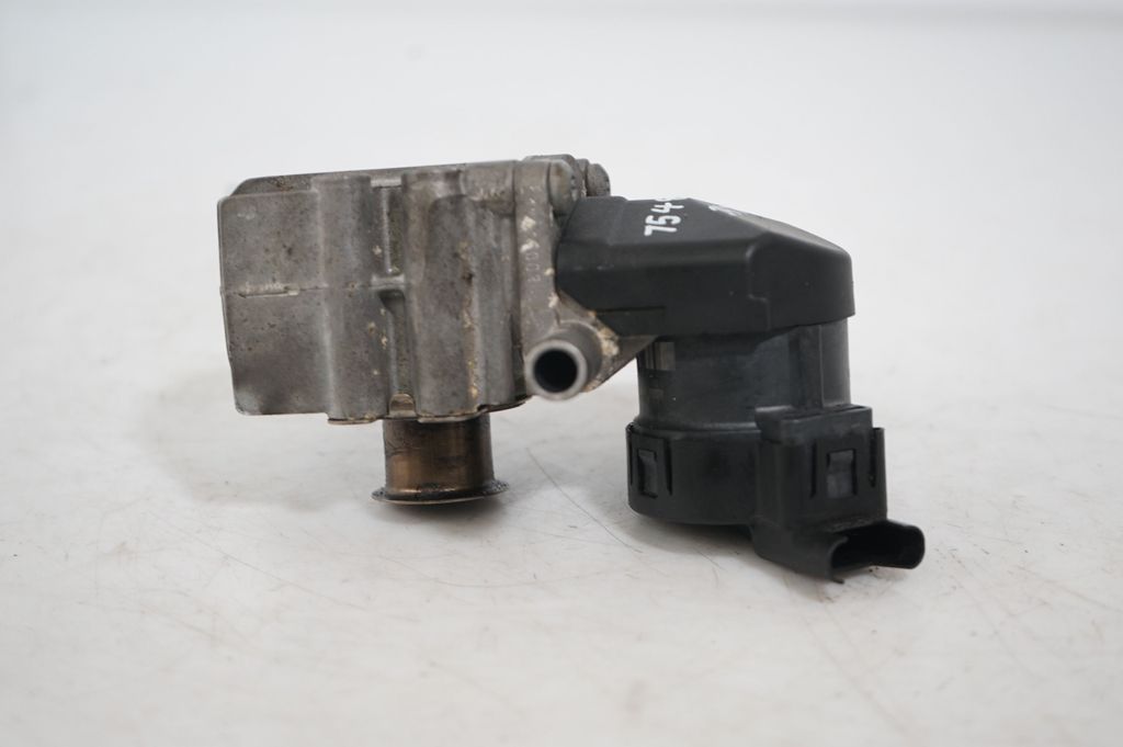 EGR valve (6)