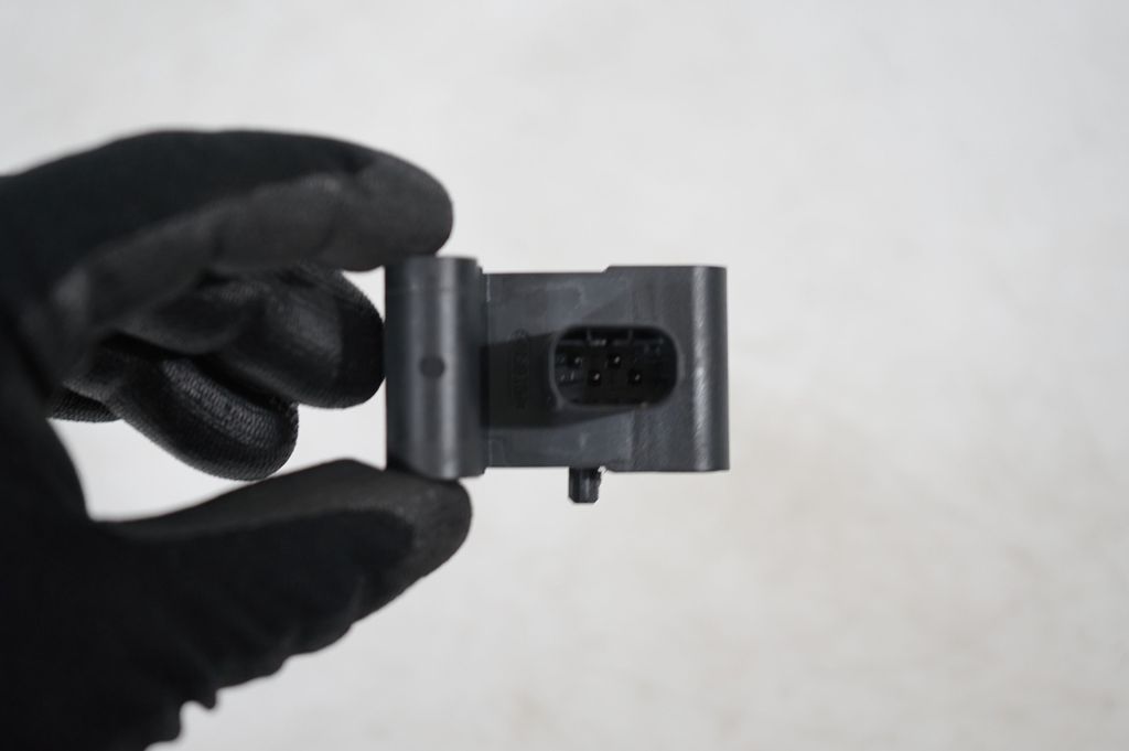 Airbag deployment crash/impact sensor (6)