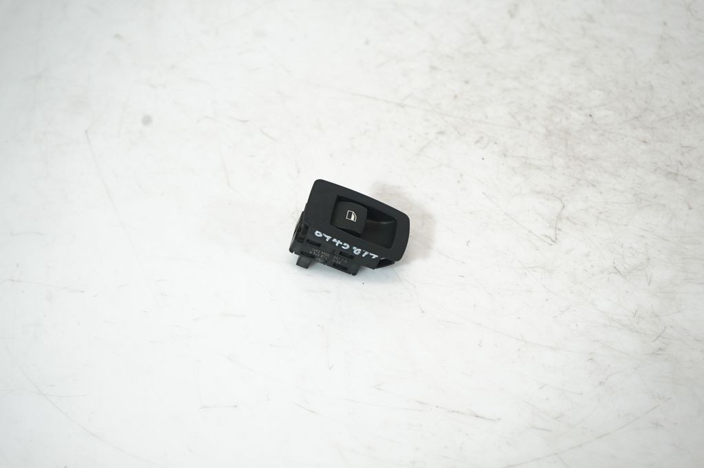 Electric window control switch (4)