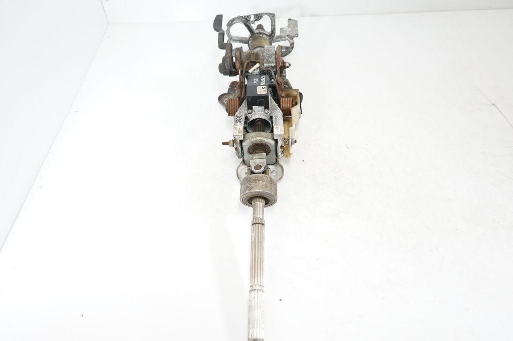 Steering wheel axle (4)