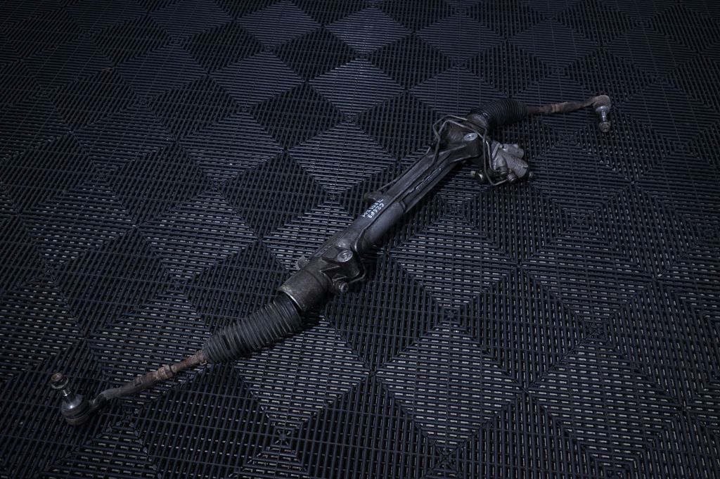 Steering rack (5)