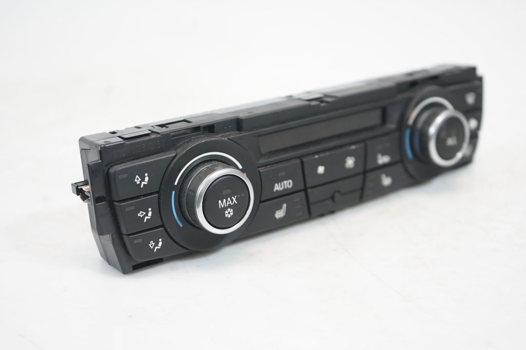 Climate control unit (7)