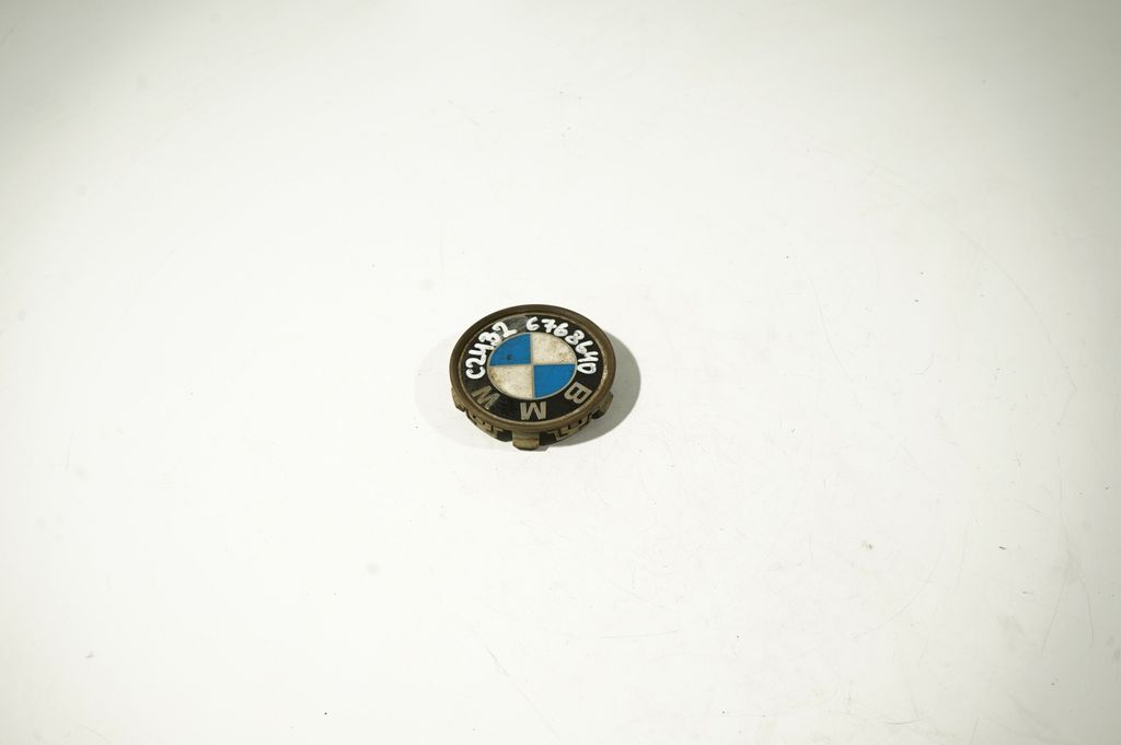 Original wheel cap (3)