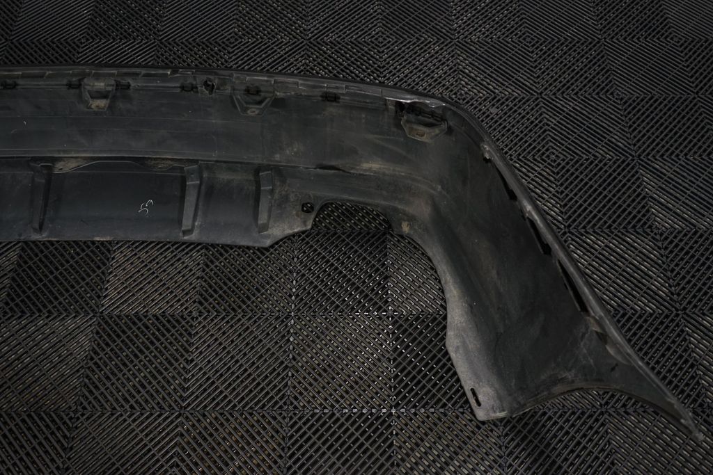 Rear bumper (12)