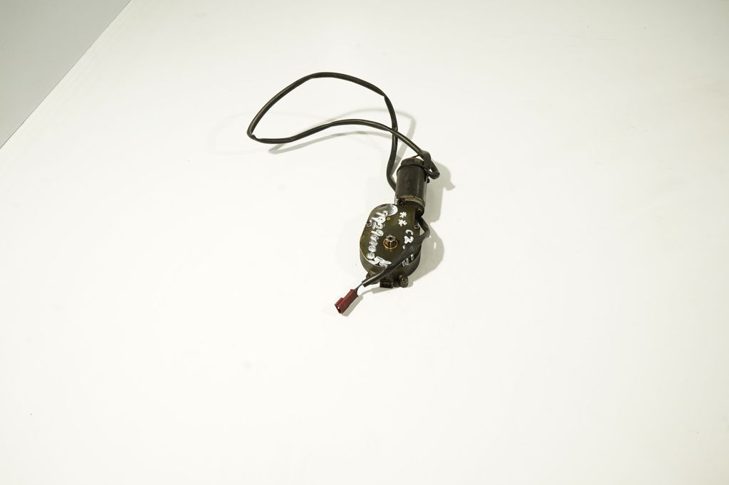 Gear shifter/selector (2)