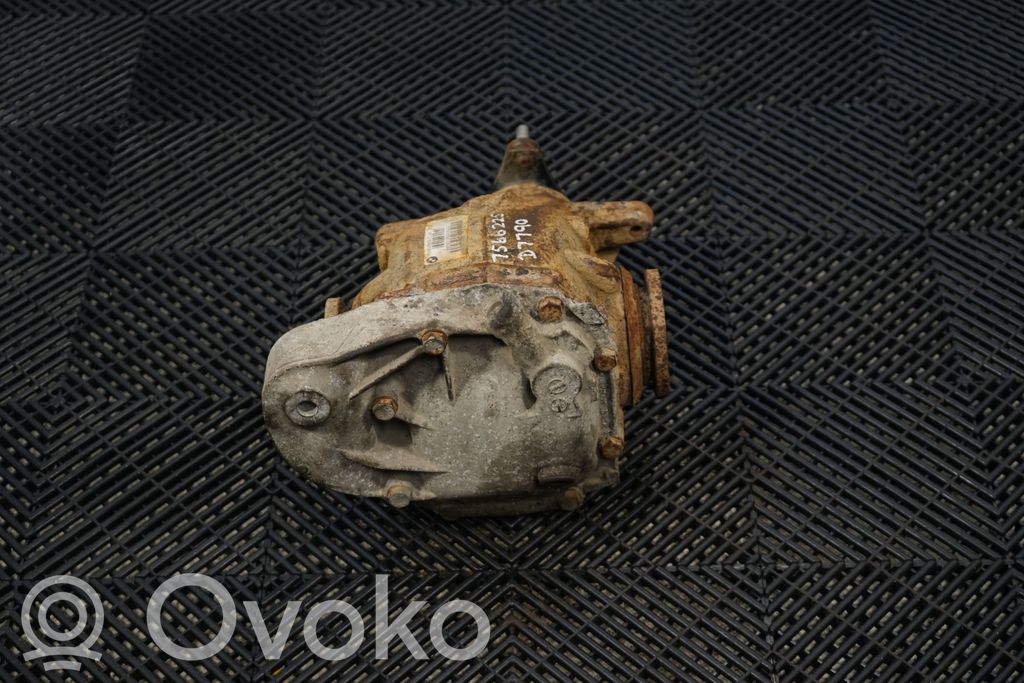 Rear differential (4)