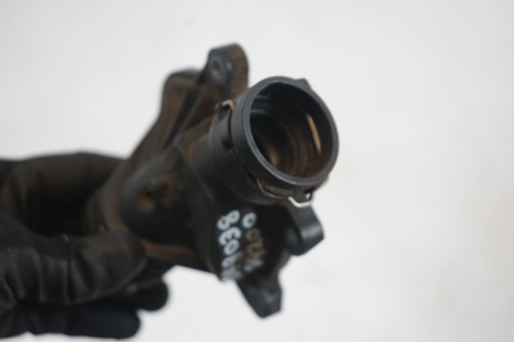 Thermostat/thermostat housing (6)