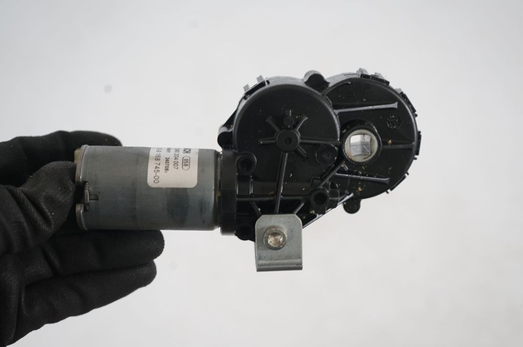 Seat adjustment motor (6)