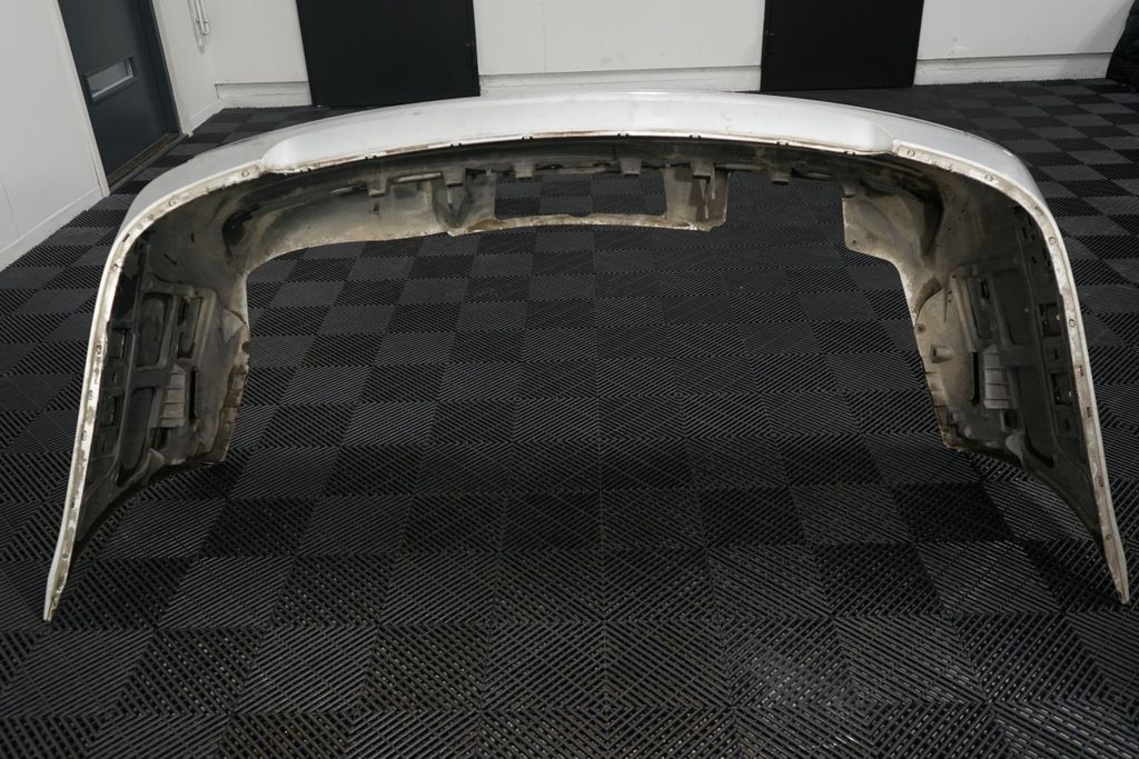 Rear bumper (2)