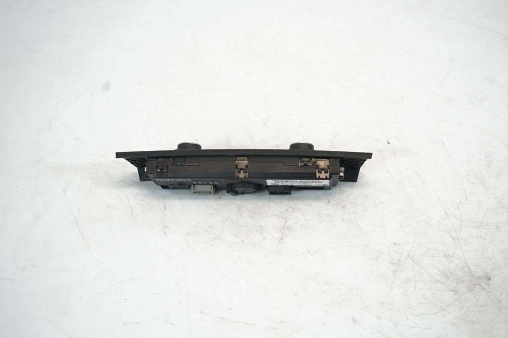 Climate control unit (3)