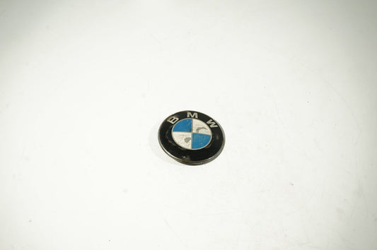 Manufacturer badge logo/emblem