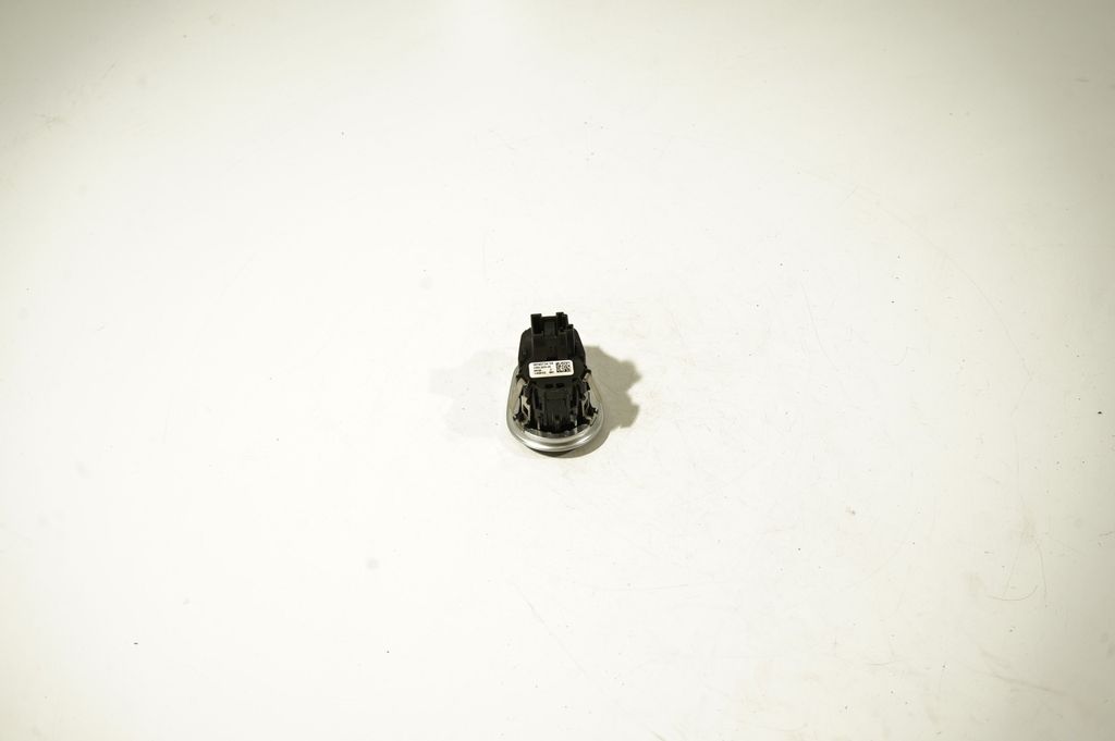 Engine start stop button switch (6)