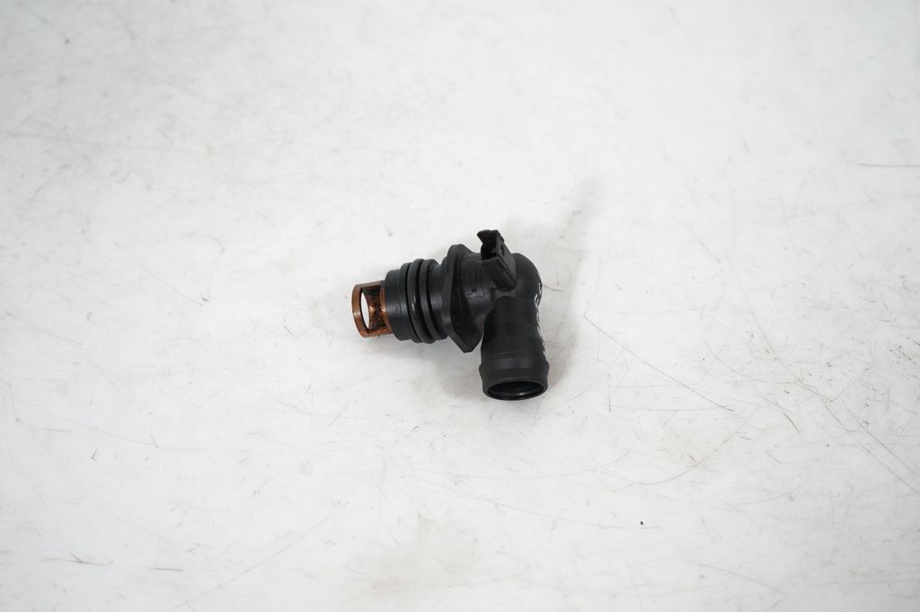 Breather hose/pipe (5)