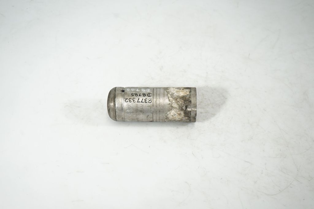 Air conditioning (A/C) air dryer (3)