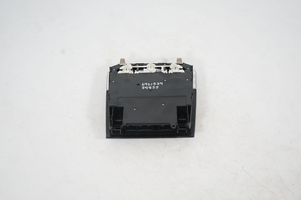 Front seat light (5)