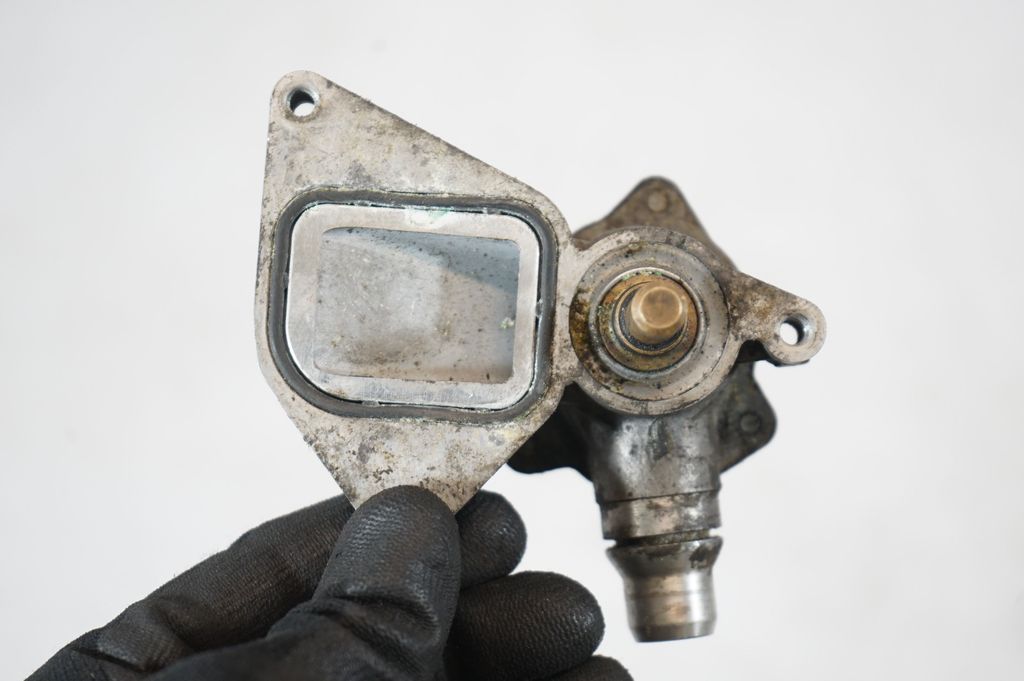 Gearbox / Transmission oil cooler (7)