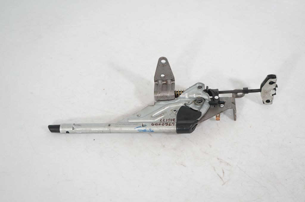 Handbrake/parking brake lever assembly (3)