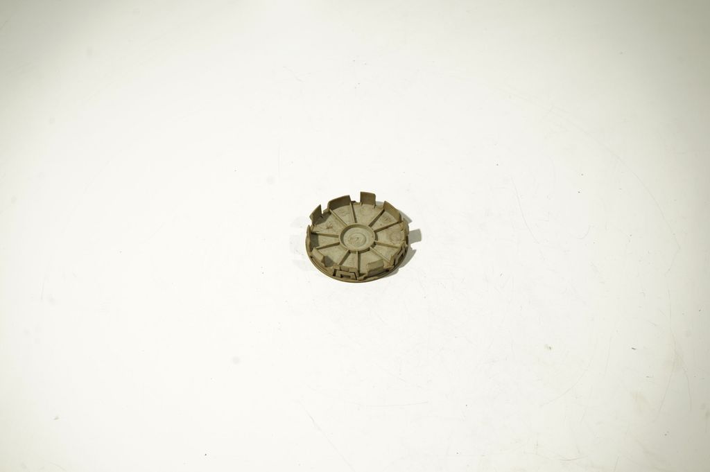Original wheel cap (6)