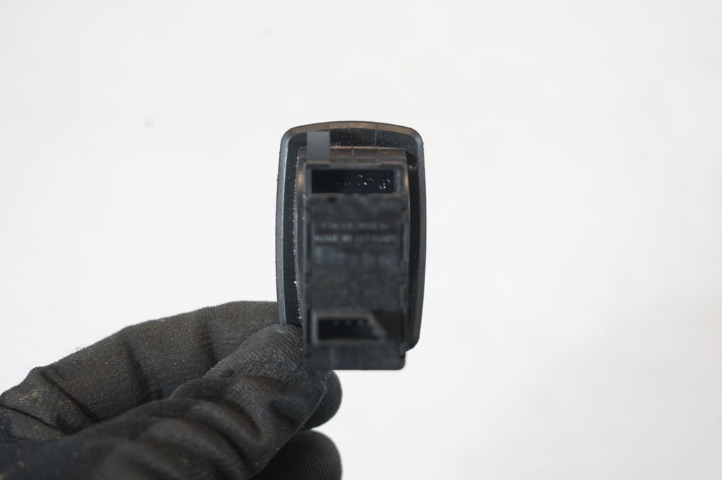 Electric window control switch (6)