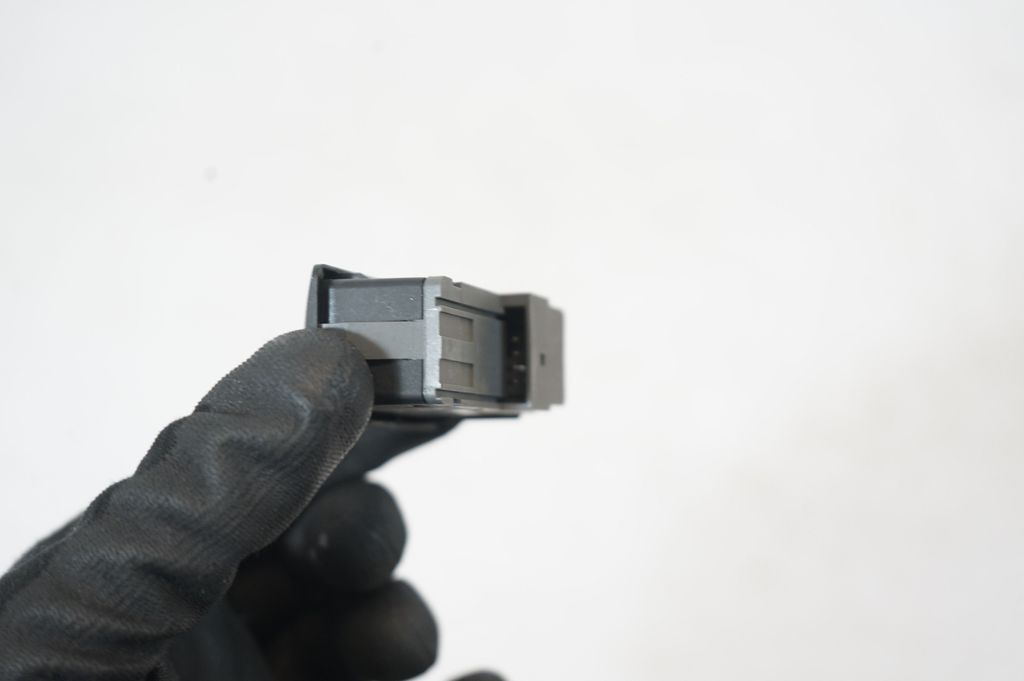 Other switches/knobs/shifts (7)