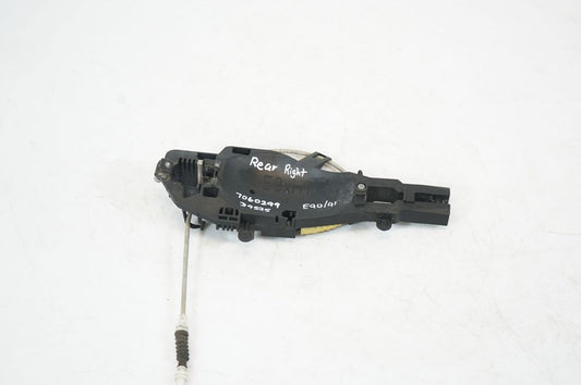 Rear door exterior handle/bracket