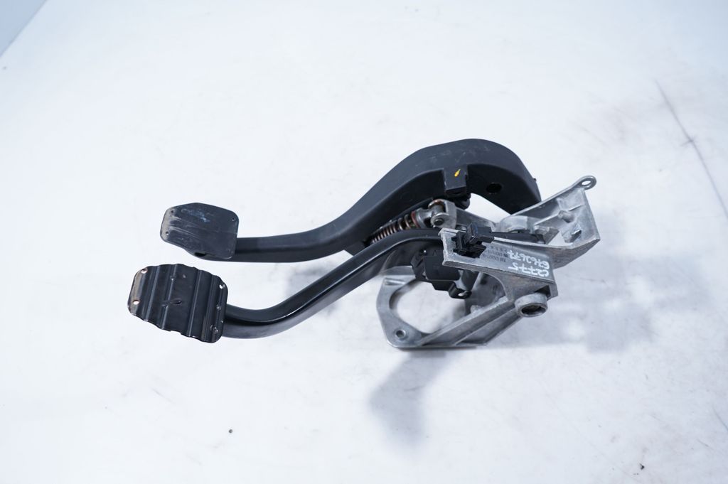 Pedal assembly