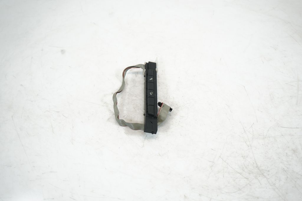 Other switches/knobs/shifts (2)