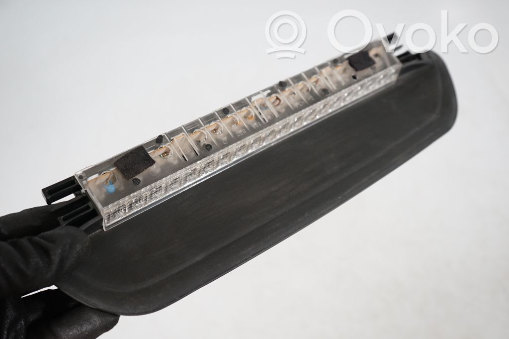 Third/center stoplight (7)