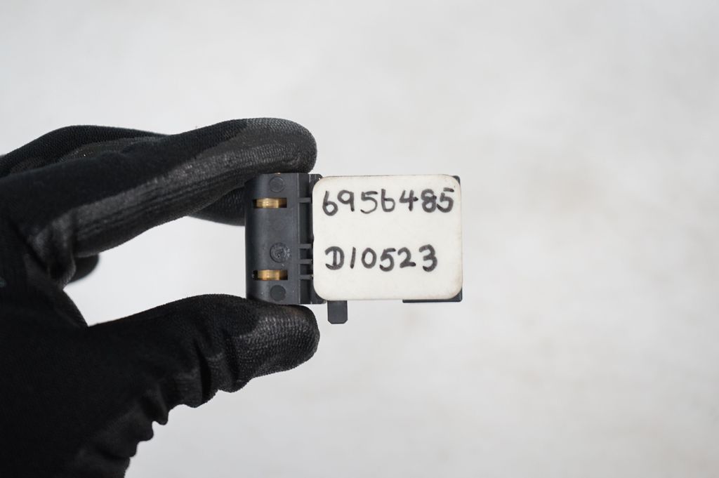 Airbag deployment crash/impact sensor (7)