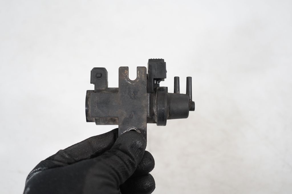 Turbo solenoid valve (7)